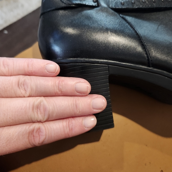 Clarks leather ankle boots - Picture 8 of 8